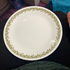 Corelle plates crazy daisy pattern